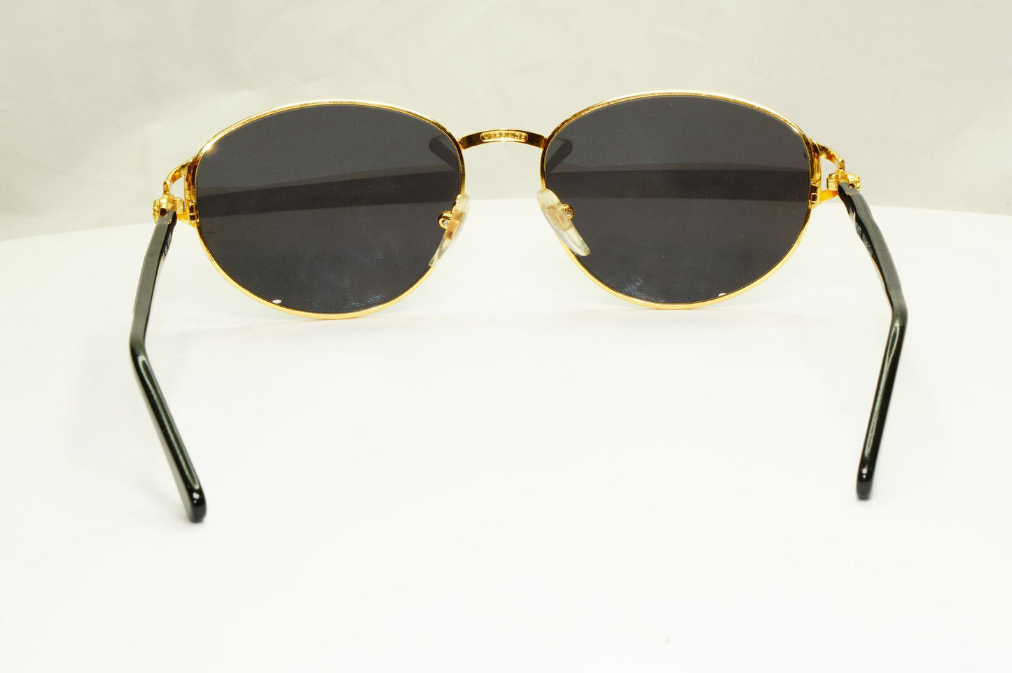 Gianni Versace 1995 Vintage Gold Medusa Black Retro Sunglasses MOD G28 COL 18L