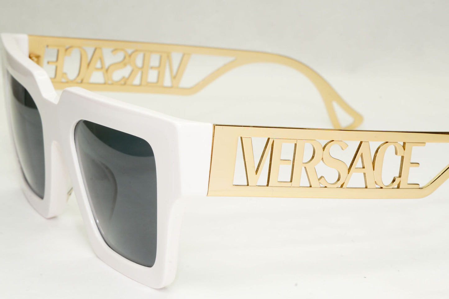 Versace Sunglasses White Gold Letters Big Logo Square MOD VE 4431-F 401/87 50mm