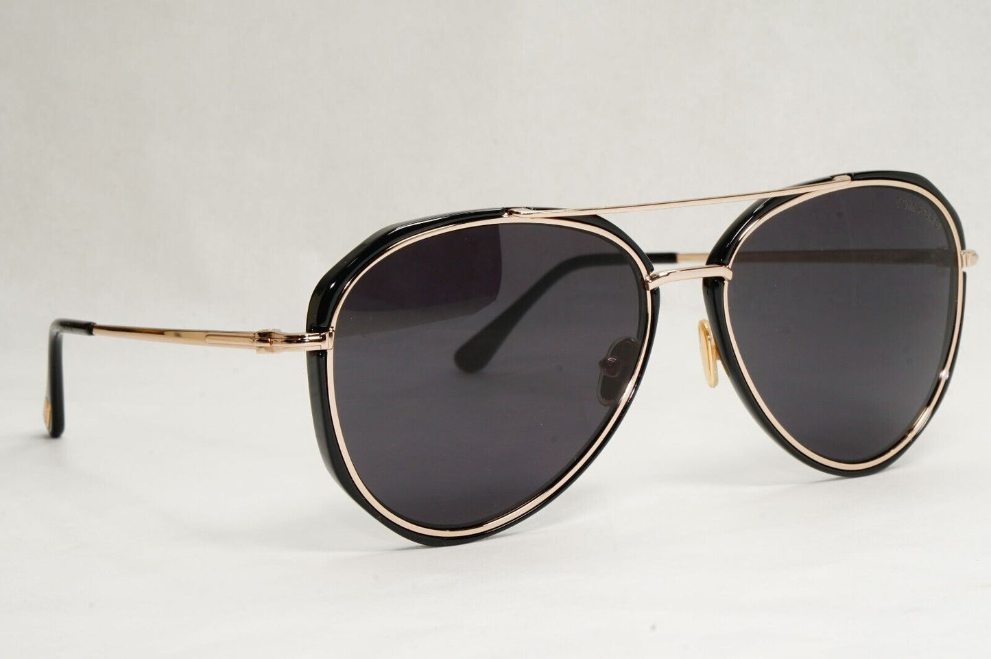 Tom Ford Sunglasses Vittorio Black Gold Pilot Large FT0749 TF 749 01A 60mm