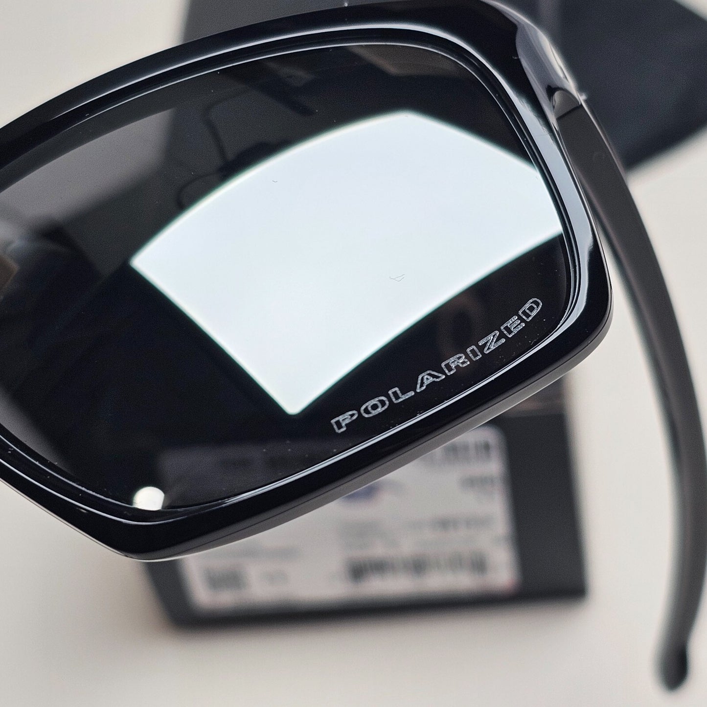 Oakley Sunglasses Polarized Sliver Black Polished Iridium Glossy OO 9262 09