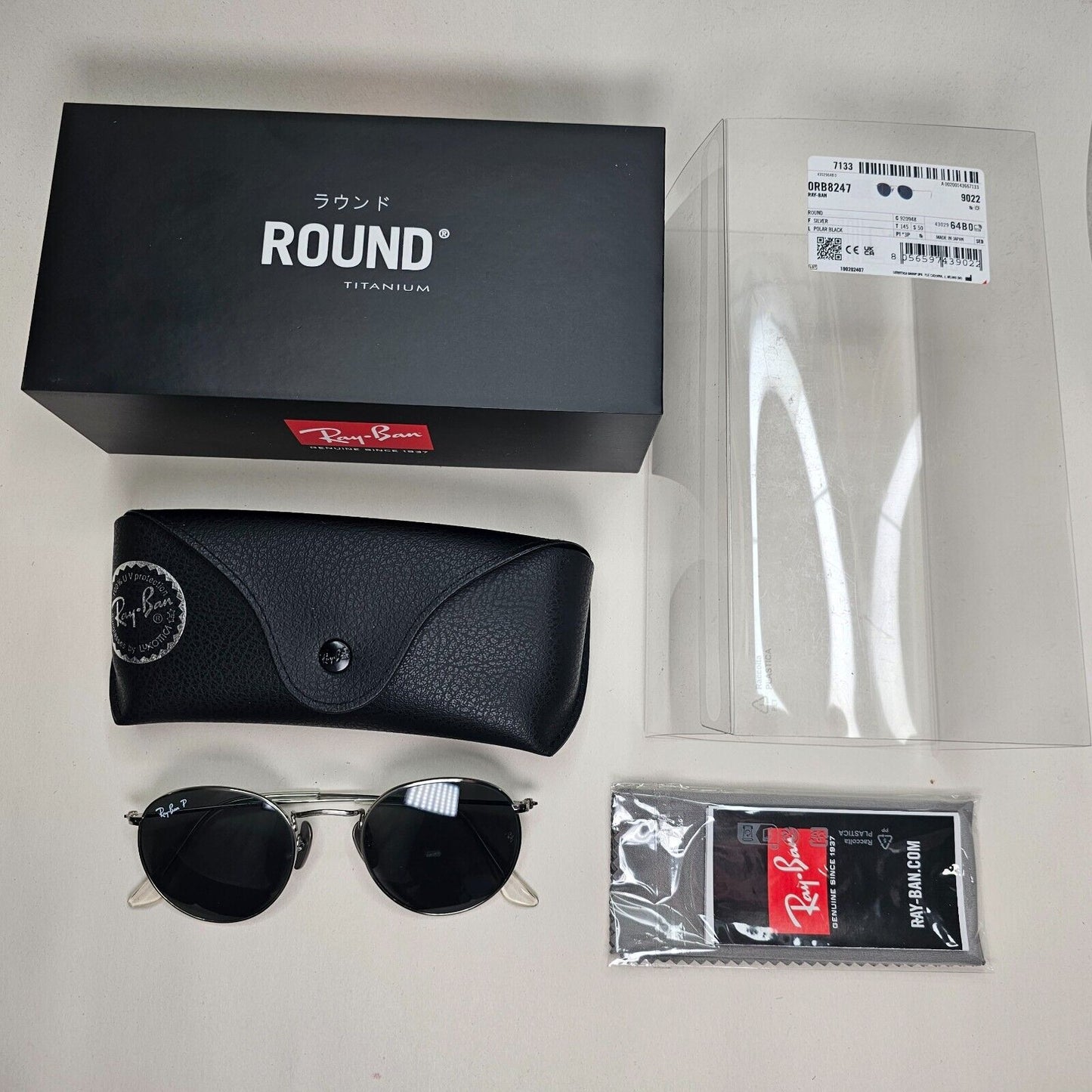 Ray-Ban Sunglasses Round Titanium Polarized Silver Black RB 8247 9209/48 50mm
