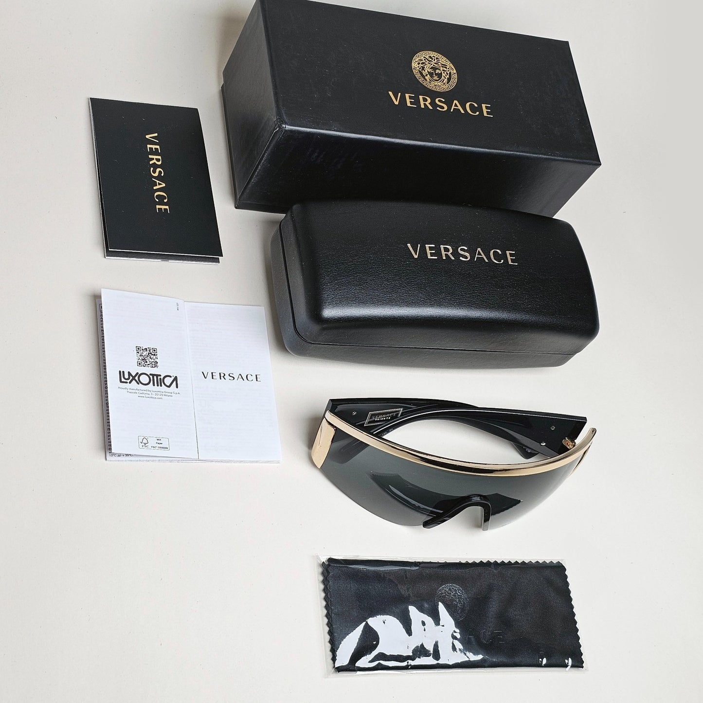 Versace Sunglasses Gold Medusa Shield Visor Black 1996 Tribute MOD 2197 1000/87