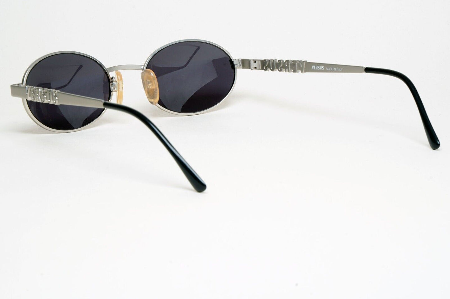 Versus Sunglasses 1996 by Gianni Versace Vintage Silver Oval MOD R26 COL 22M