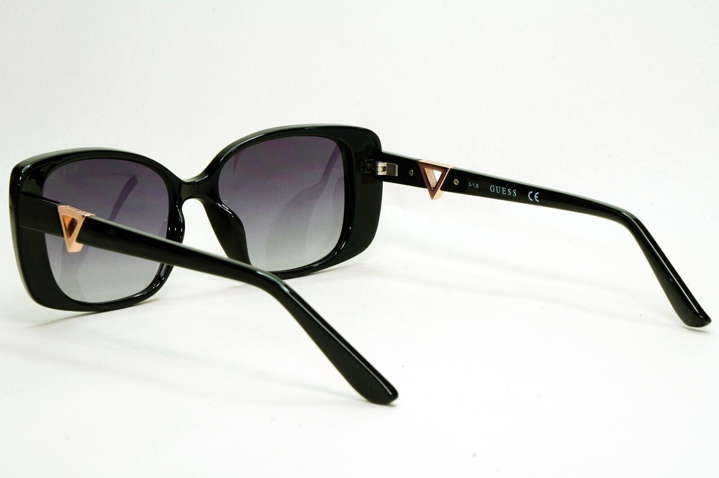 Guess Sunglasses Black Gold Grey Gradient Black GU 7631 01B 53mm 210924