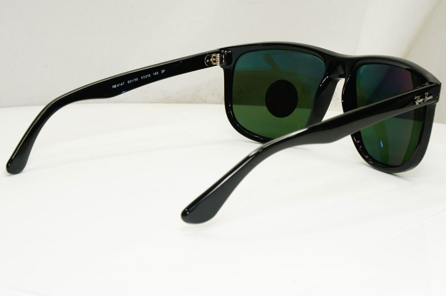 Ray-Ban Sunglasses Polarised Black Green Square Boyfriend RB 4147 601/58 60mm