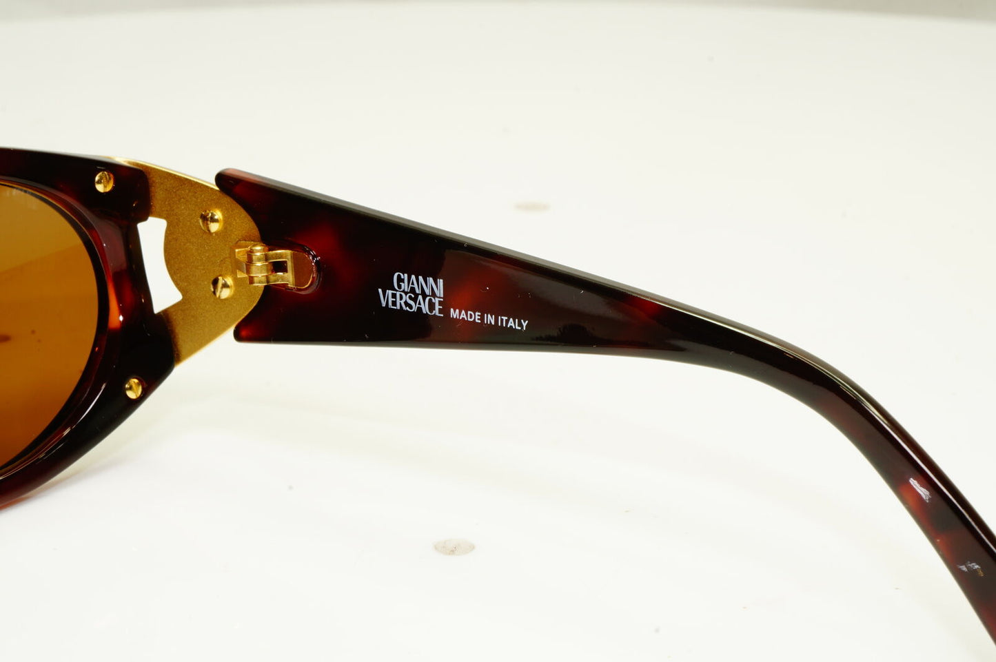 Gianni Versace 1996 Mens Vintage Brown Gold Medusa Sunglasses MOD 423 COL 900