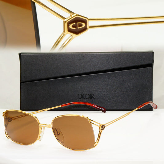 Dior 1990s Vintage Sunglasses Austria Gold Brown Square Retro 2694 40 37420