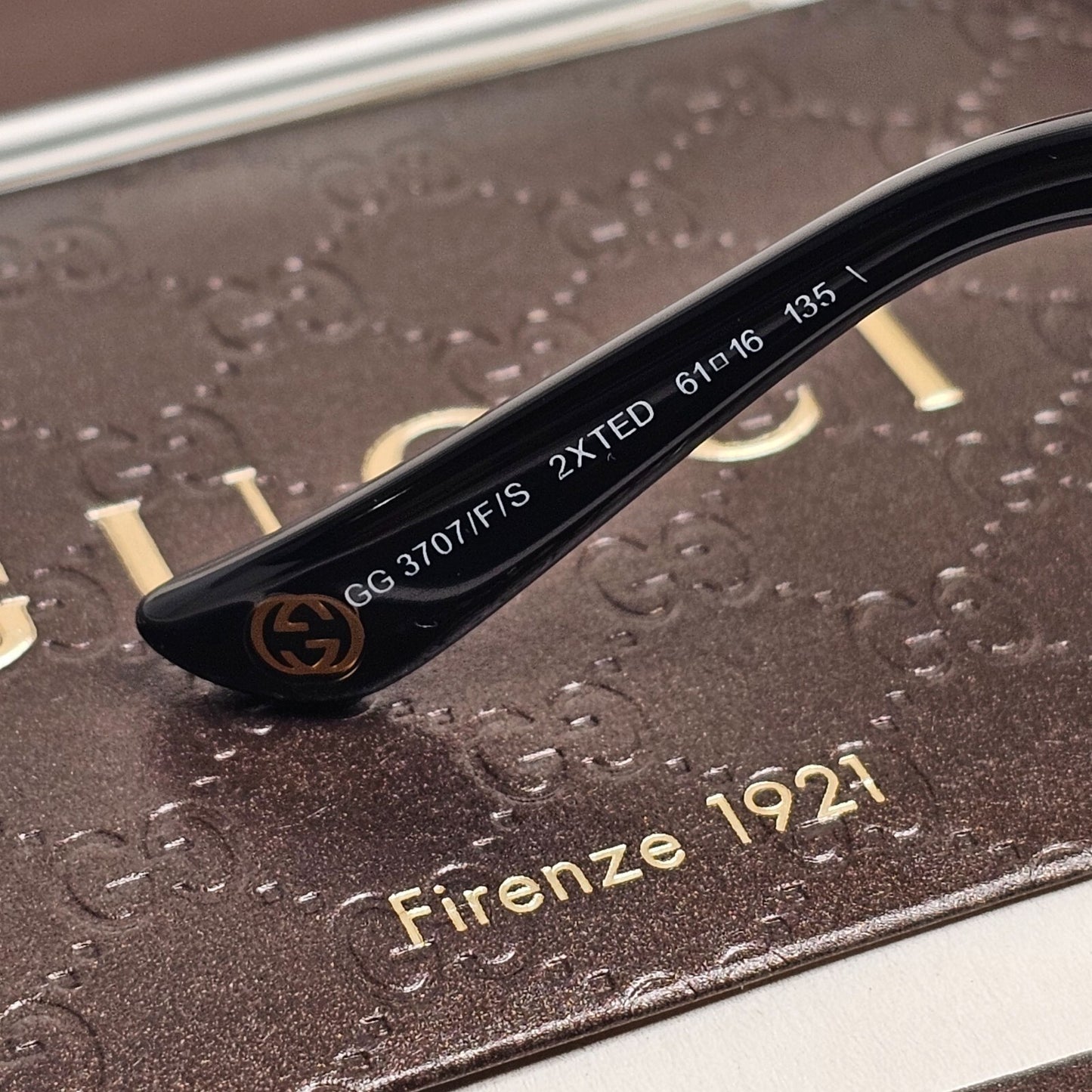 Gucci Sunglasses 2007 Vintage 24k Gold Plated Black Square GG 3707/F/S 2XTED