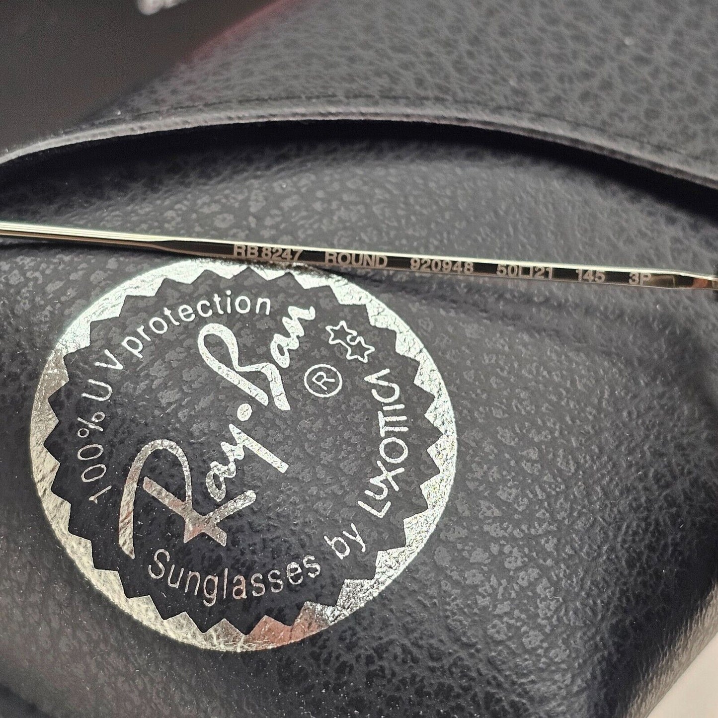 Ray-Ban Sunglasses Round Titanium Polarized Silver Black RB 8247 9209/48 50mm