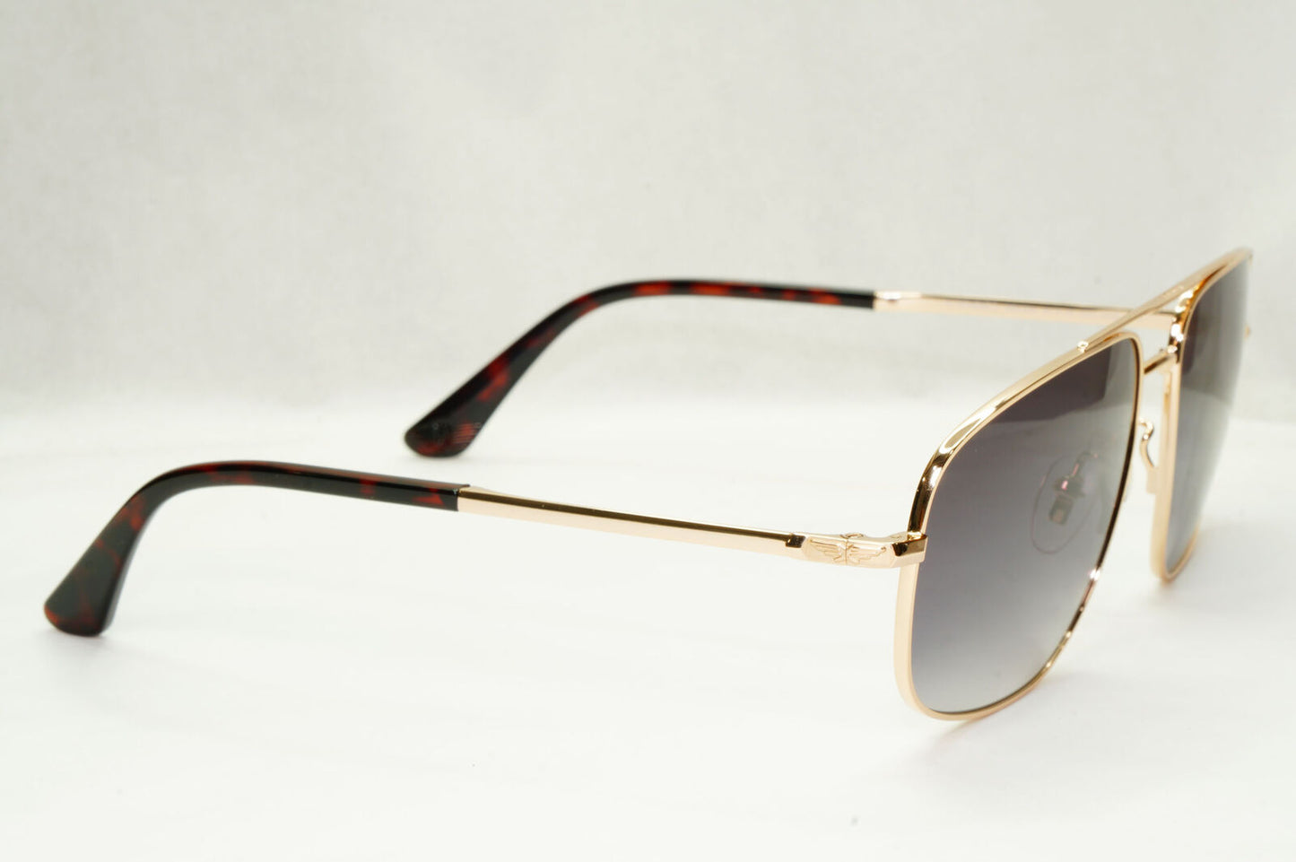 Police Sunglasses Pilot Gold Black Grey Gradient SPL E04 Roadie 2 COL 0300 61mm