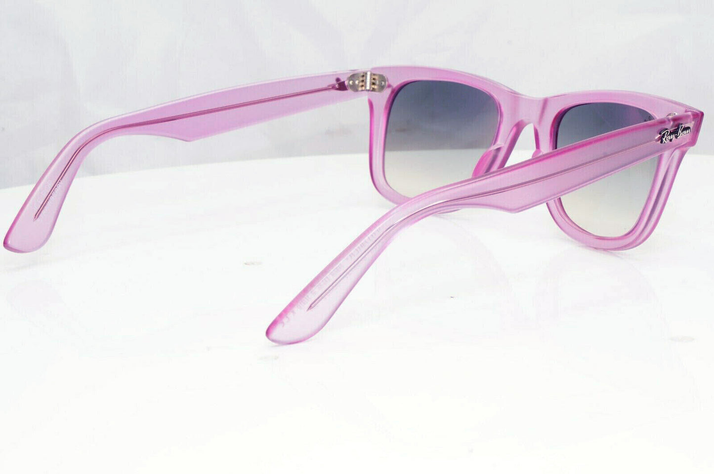 Ray-Ban Sunglasses Wayfarer Special Ice Pop Strawberry Lilac RB 2140 6056/32