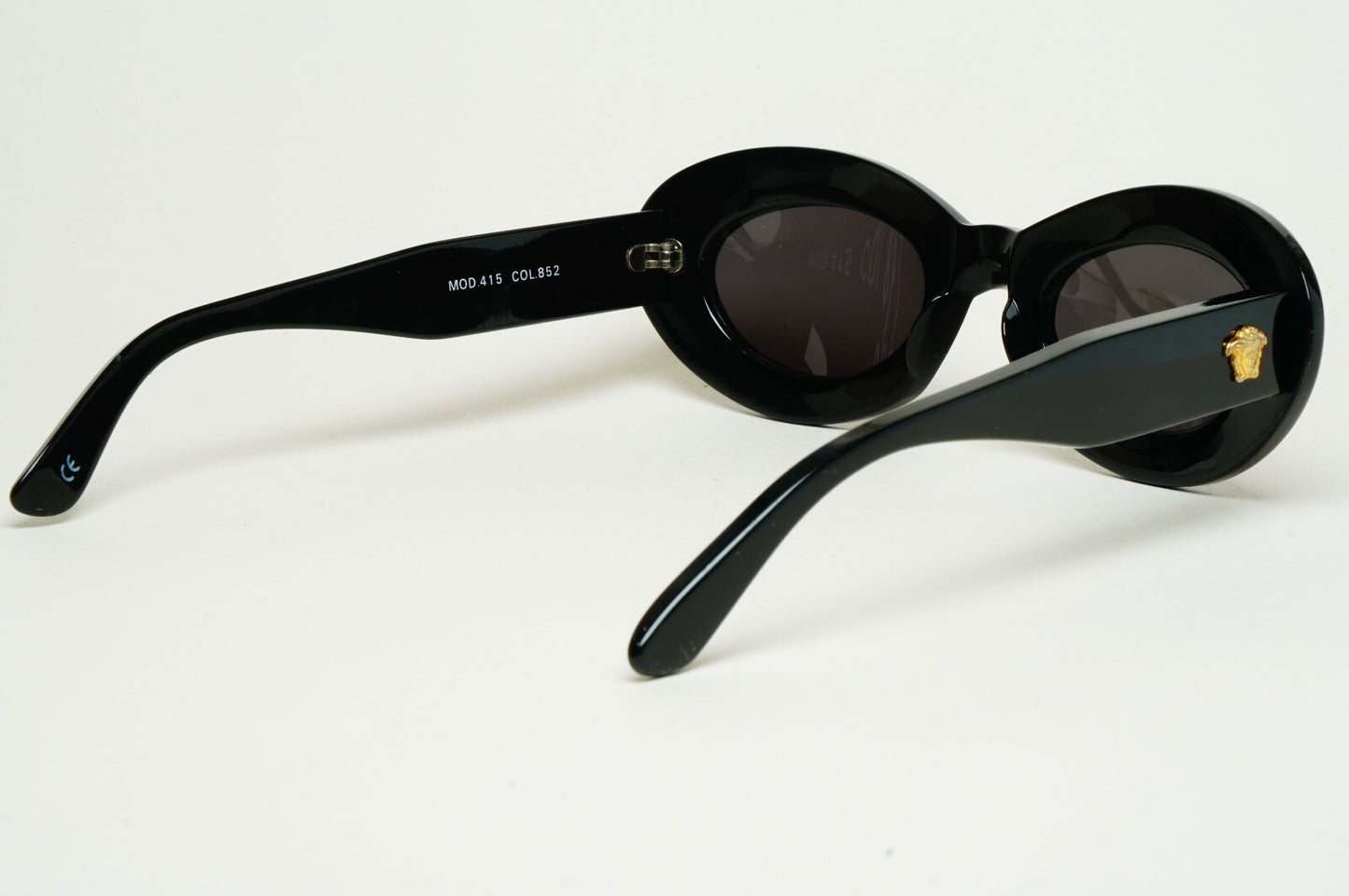 Gianni Versace Sunglasses 1995 Vintage Black Oval Medusa MOD 415 COL 852 140325