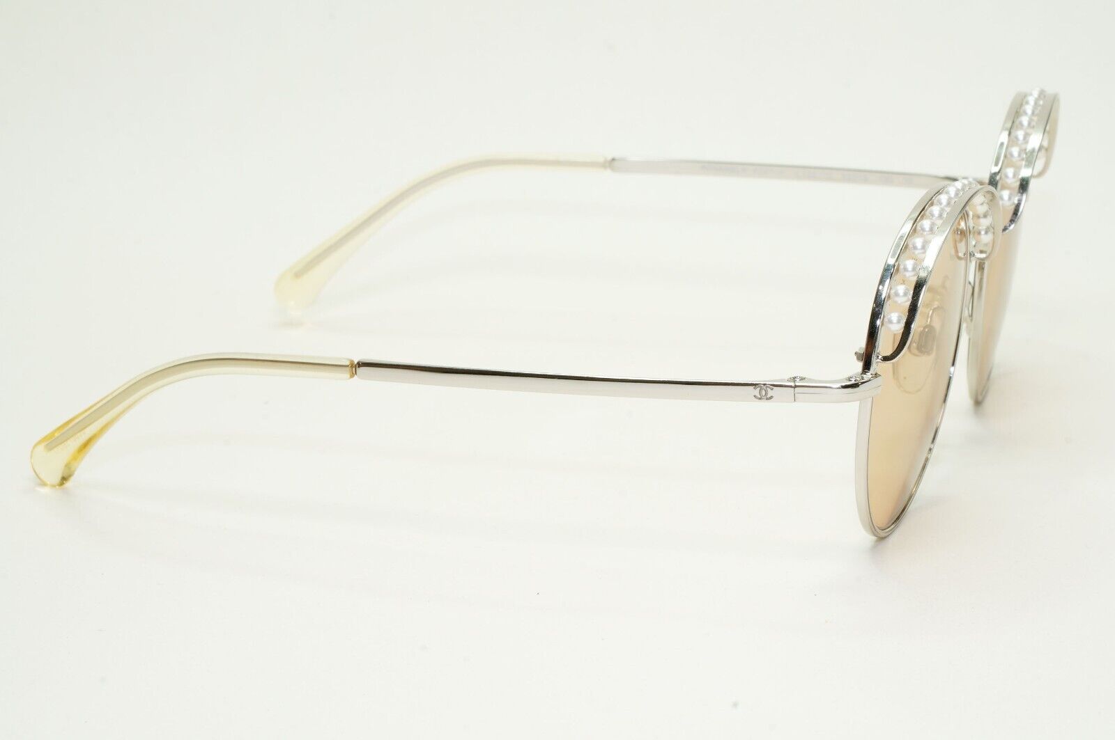 Chanel Sunglasses Pearl Silver Brown Amber Round Metal 4247-H c.124/73 52mm