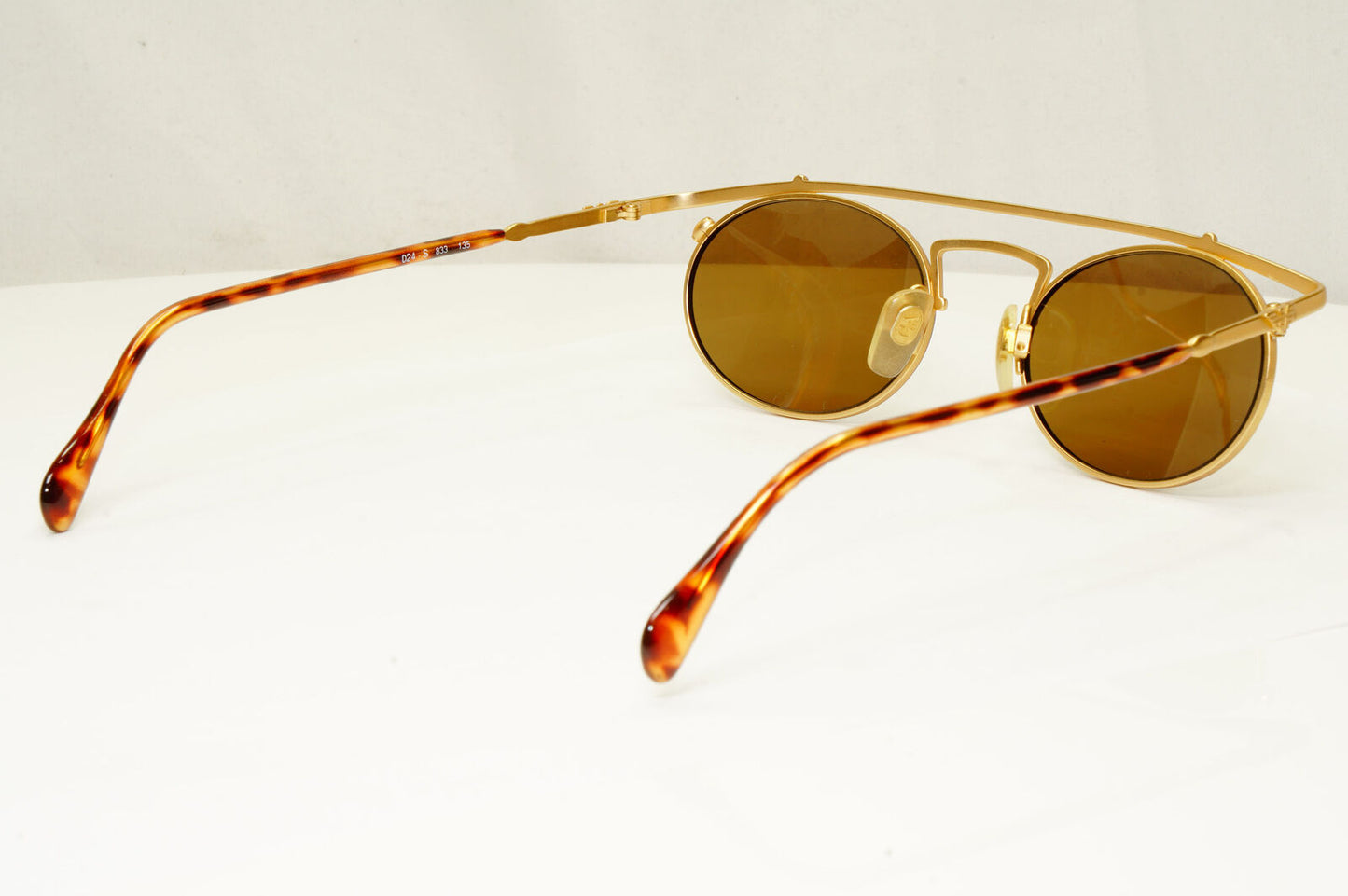 Emporio Armani 1997 Vintage Sunglasses Mens Womens Bridge Bar Gold 024-S 833
