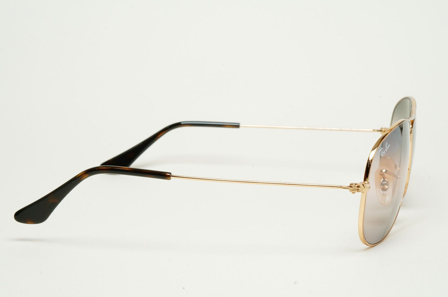 Ray-Ban Sunglasses Cockpit Gold Arista Gradient Pilot RB 3362 001/GE 59mm