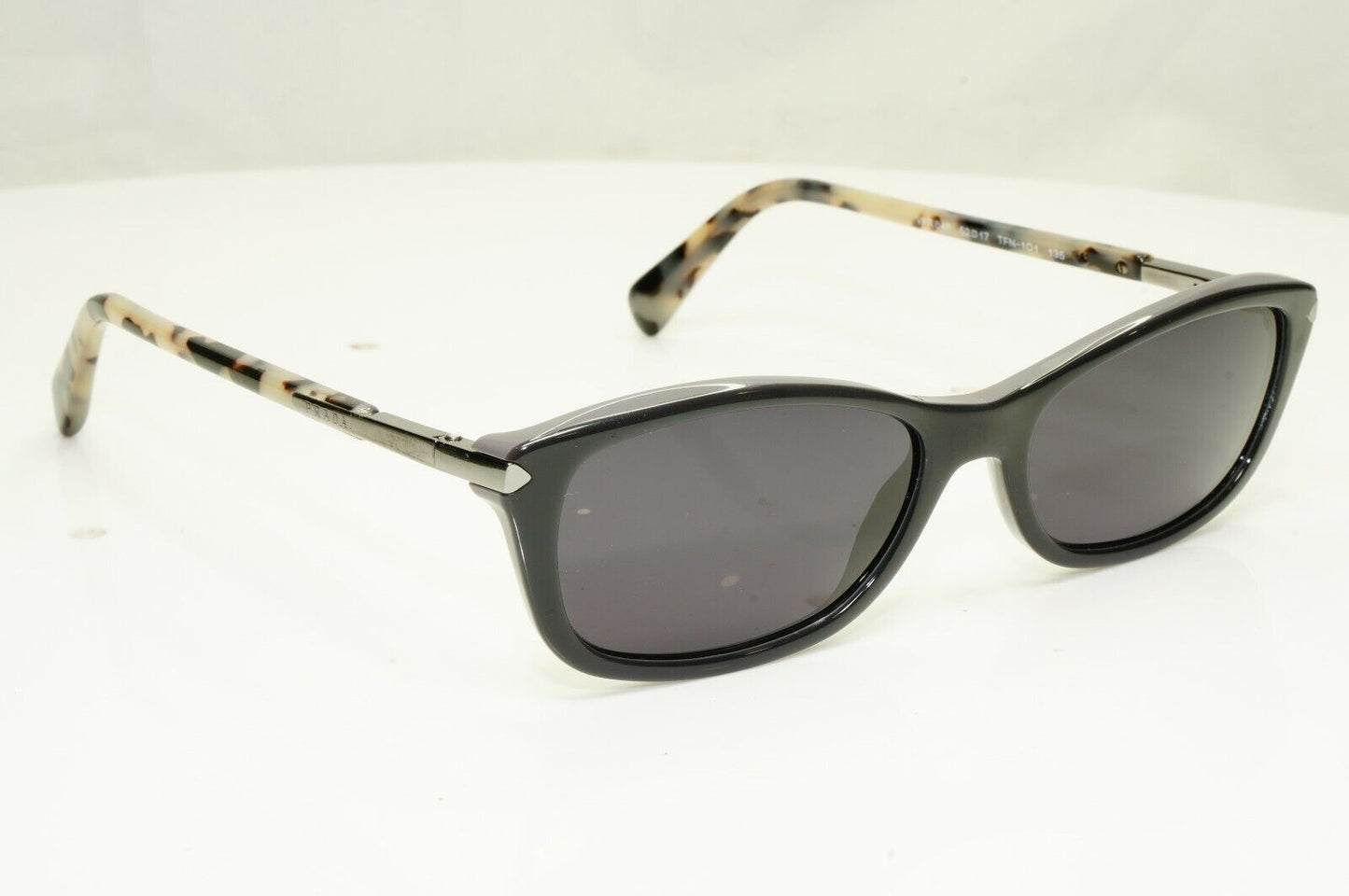 Authentic PRADA Womens Vintage Sunglasses Grey HAVANA VPR 04P TFN-101 27735