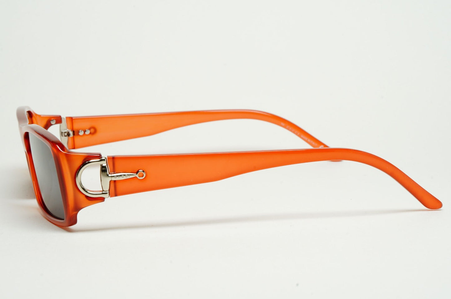 Gucci Sunglasses 2004 Vintage Coral Opalin Pale Red Black Rectangle GG 1524 U1T