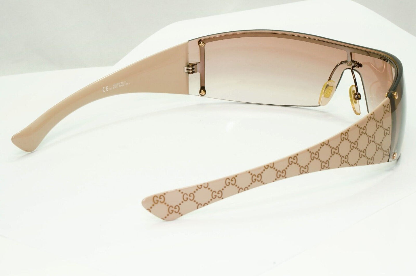 Gucci Sunglasses 2005 Vintage Monogram Shield Beige Wrap GG 1824/S BLKDL 261024