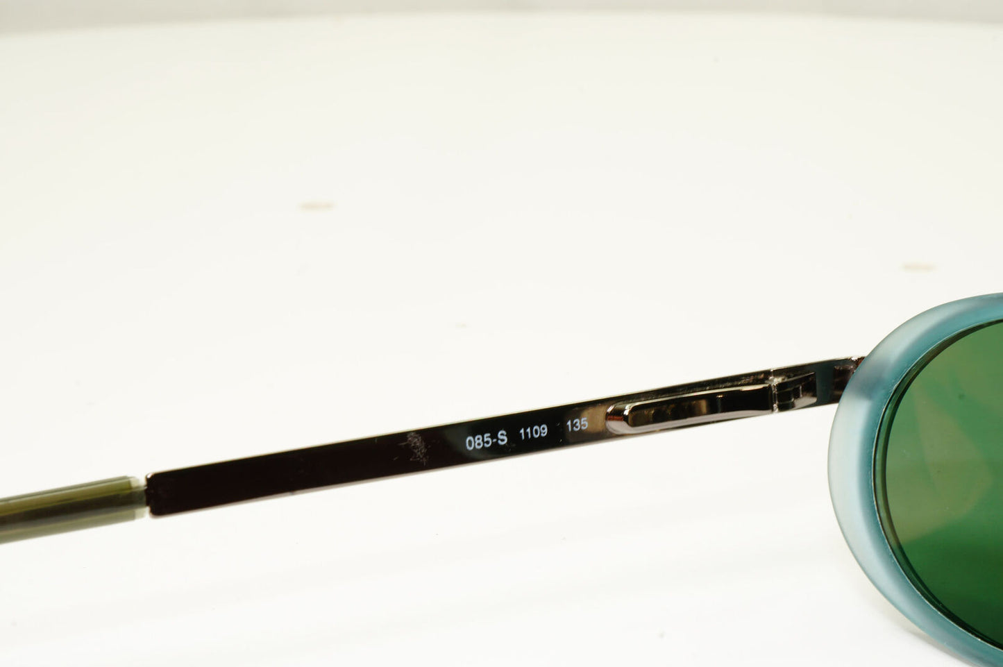 Emporio Armani 1997 Vintage Sunglasses Mens Womens Metal Green Oval 085-S 1109