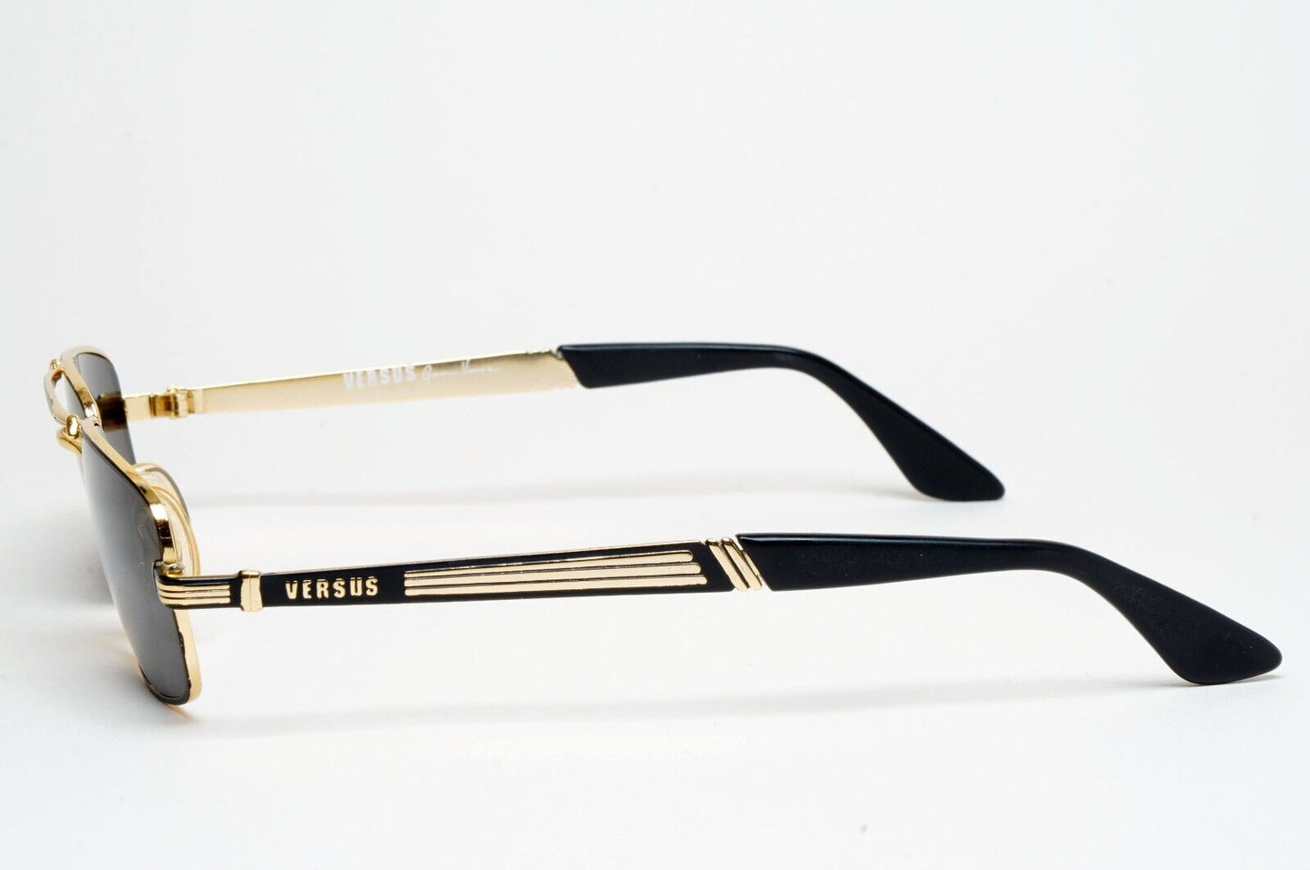 Versus Sunglasses 1996 by Gianni Versace Vintage Rectangle Gold MOD F06 COL 33M
