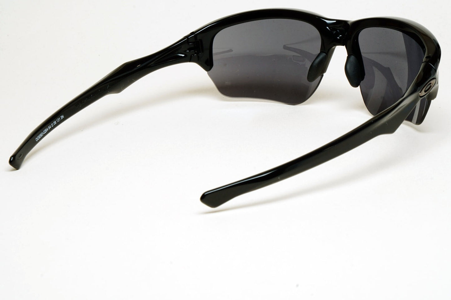Oakley Sunglasses Flak Beta Black Polished Glossy Iridium Grey OO 9363 02