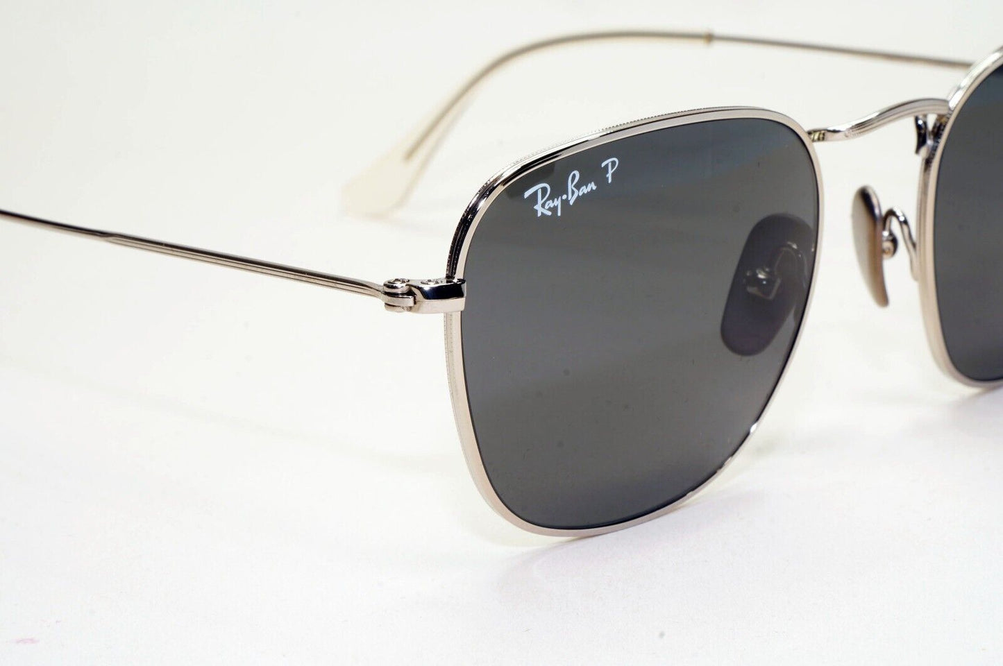 Ray-Ban Sunglasses Frank Titanium Polarized Silver Black RB 8157 9209/48 51mm