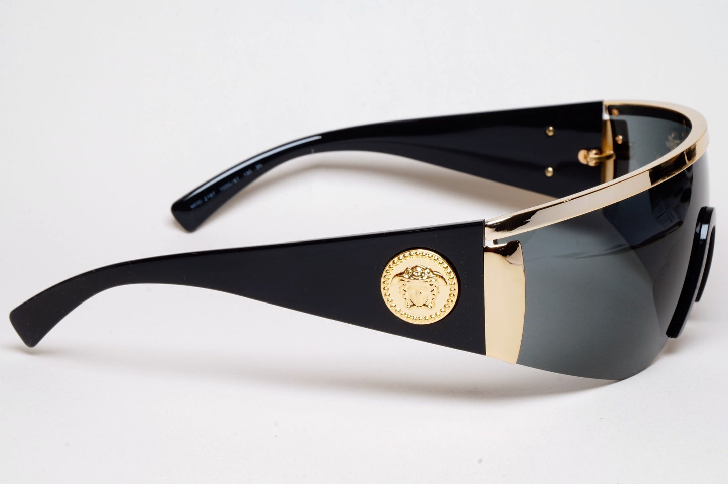 Versace Sunglasses Gold Medusa Shield Visor Black 1996 Tribute MOD 2197 1000/87