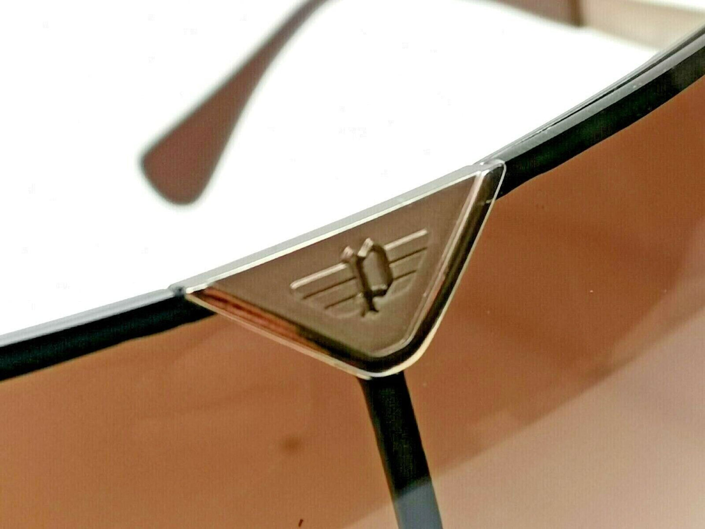 Authentic POLICE Mens Sunglasses Designer Brown Gold Shield Ski S8827 COL 08L7