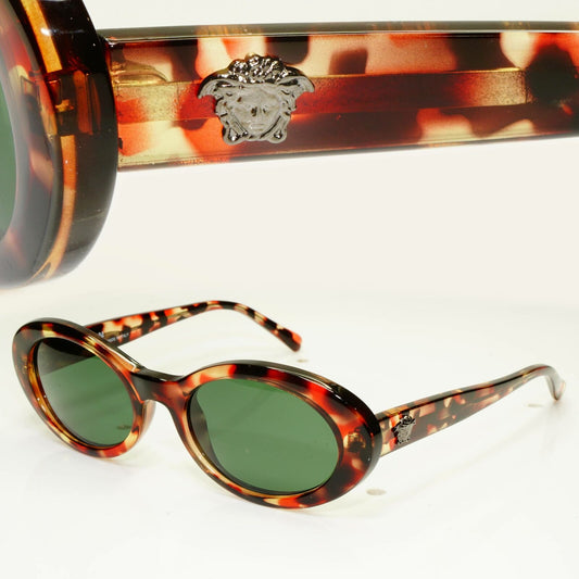 Gianni Versace 1996 Womens Vintage Oval Brown Medusa Sunglasses MOD 451 COL 870