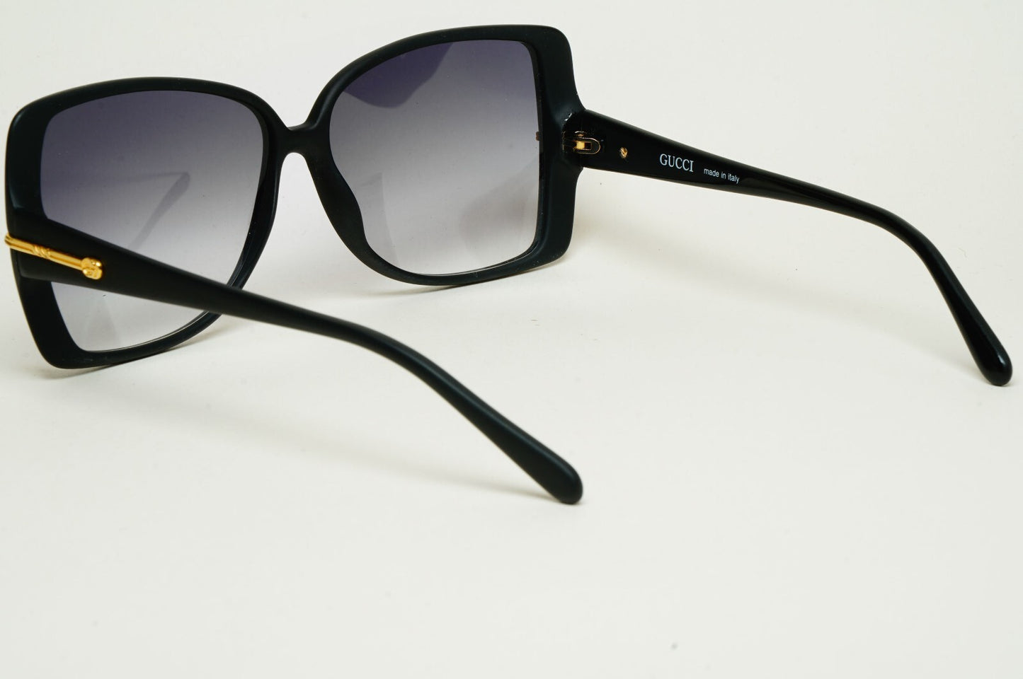 Gucci Sunglasses 1993 Vintage Black Gold Grey Square Safilo GG 2116/S 61N 200225