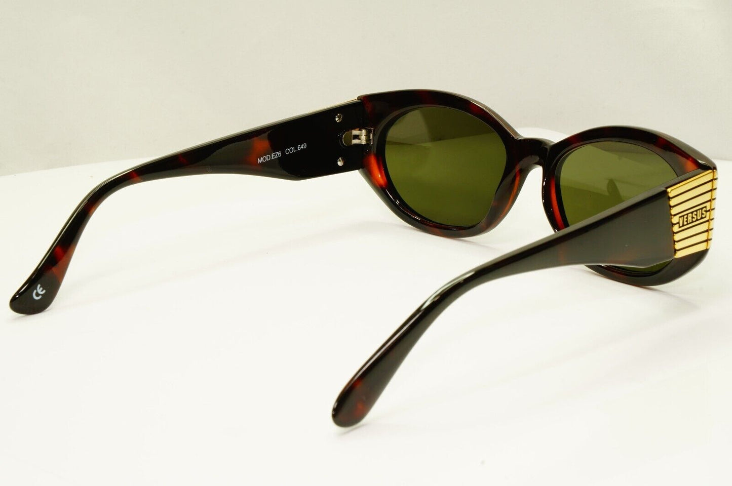 Versus 1995 Vintage Brown Gold Sunglasses by Gianni Versace MOD EZ6 COL 649
