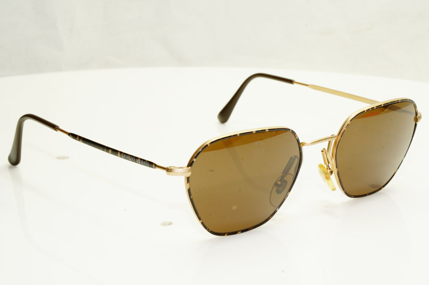 Authentic Giorgio Armani 1997 Vintage Sunglasses Metal Brown Mens Womens 619 746