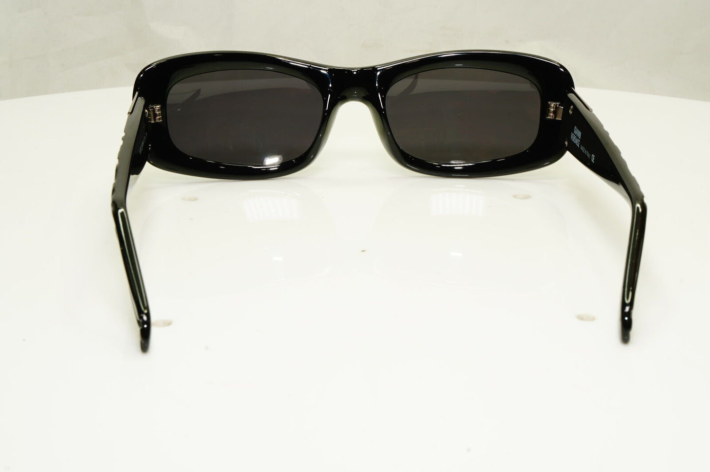 Gianni Versace 1996 Unisex Vintage Black Medusa Sunglasses MOD 257/M COL 374