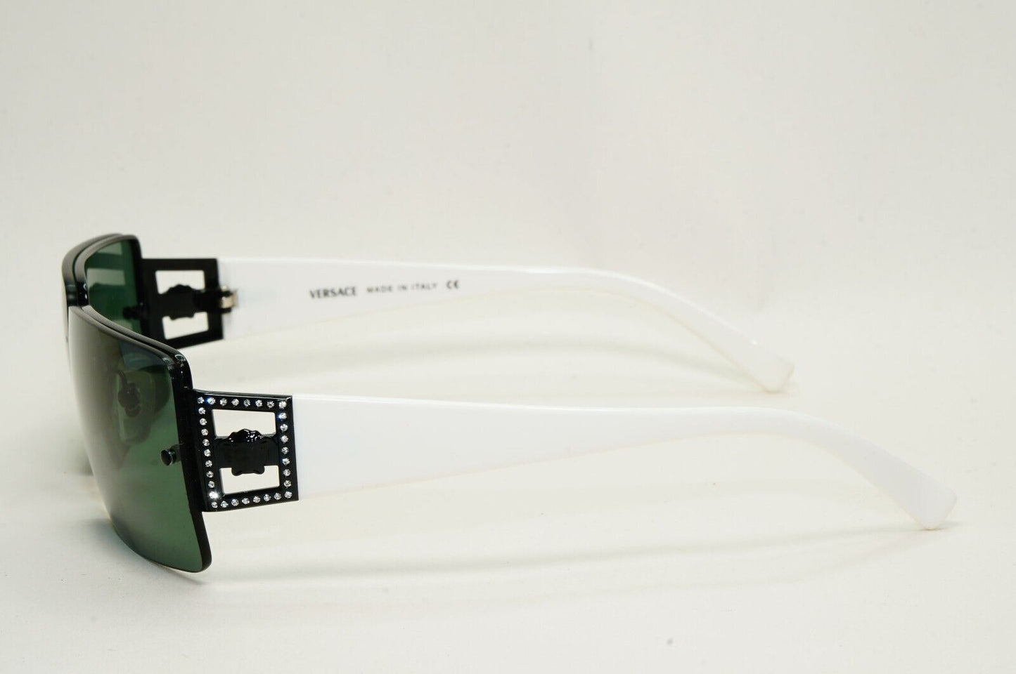 Versace Sunglasses 2002 Vintage Black White Green MOD 2029-B 1009/71 120824