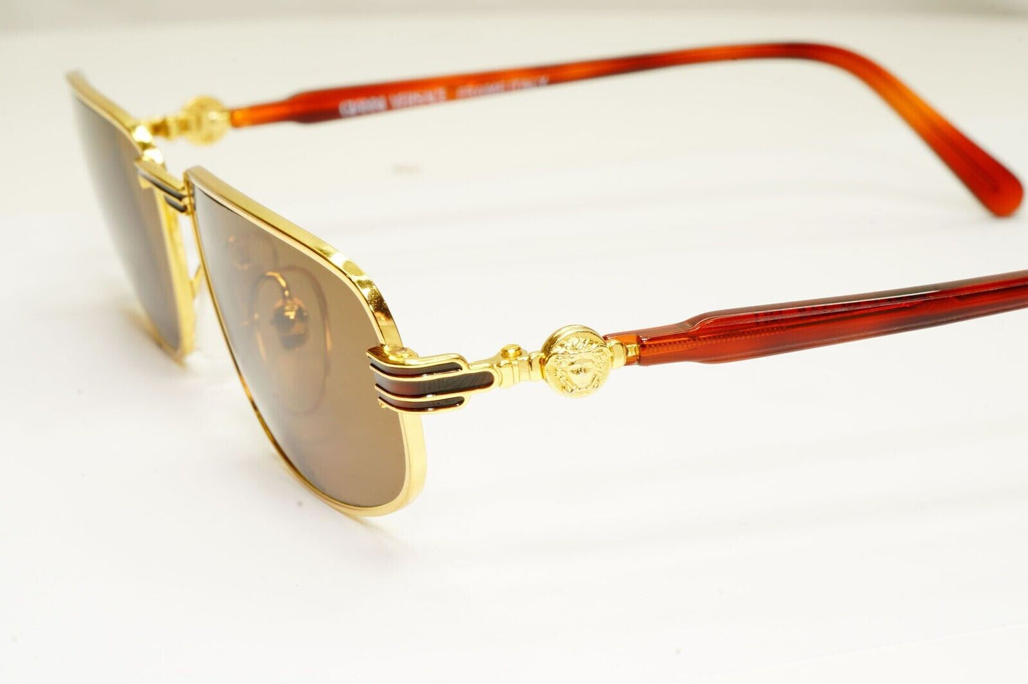 Gianni Versace 1995 Vintage Gold Medusa Brown Metal Sunglasses MOD G50 COL 56L