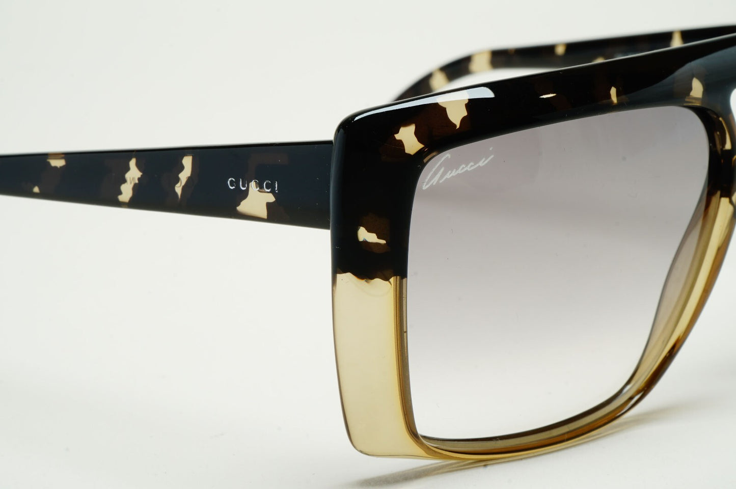 Gucci Sunglasses 2010 Vintage Unisex Square Grey Havana GG 3532/S 3C8O0 59mm