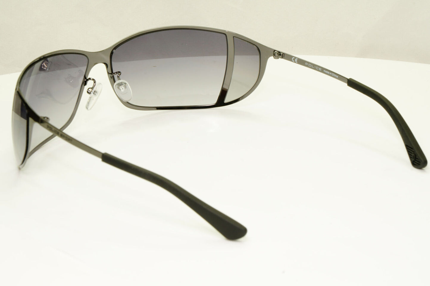 Police Side Window Sunglasses Grey Gradient Designer Mens SPL 533G COL 568X