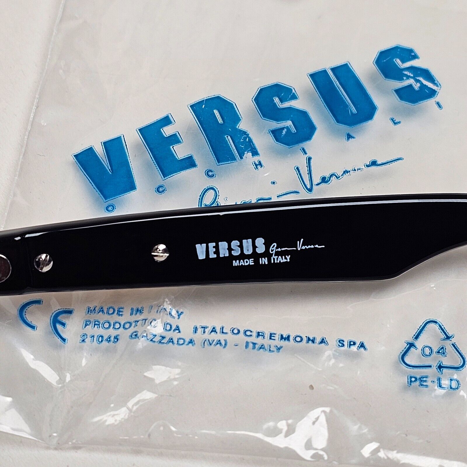 Versus Sunglasses 1996 by Gianni Versace Vintage Gold Lion Black MOD E09 COL 237