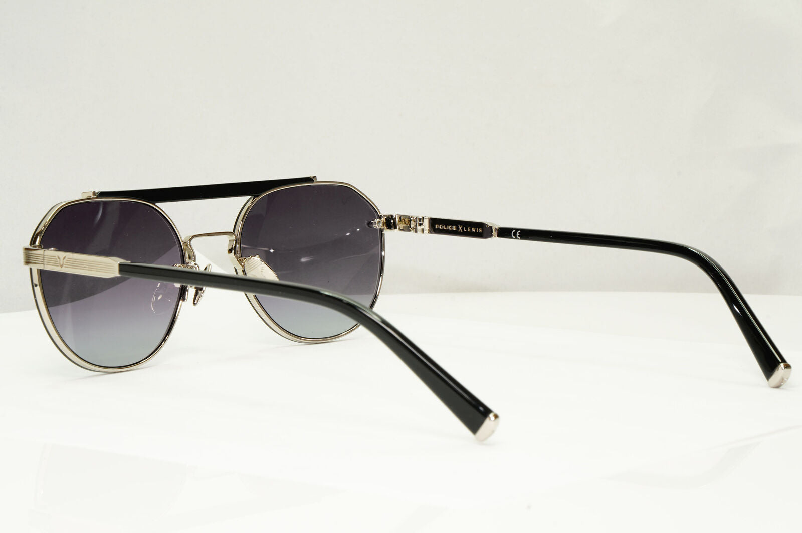 Police Lewis Hamilton F1 Sunglasses Grey Gradient Silver Pilot SPL E19 COL 0579