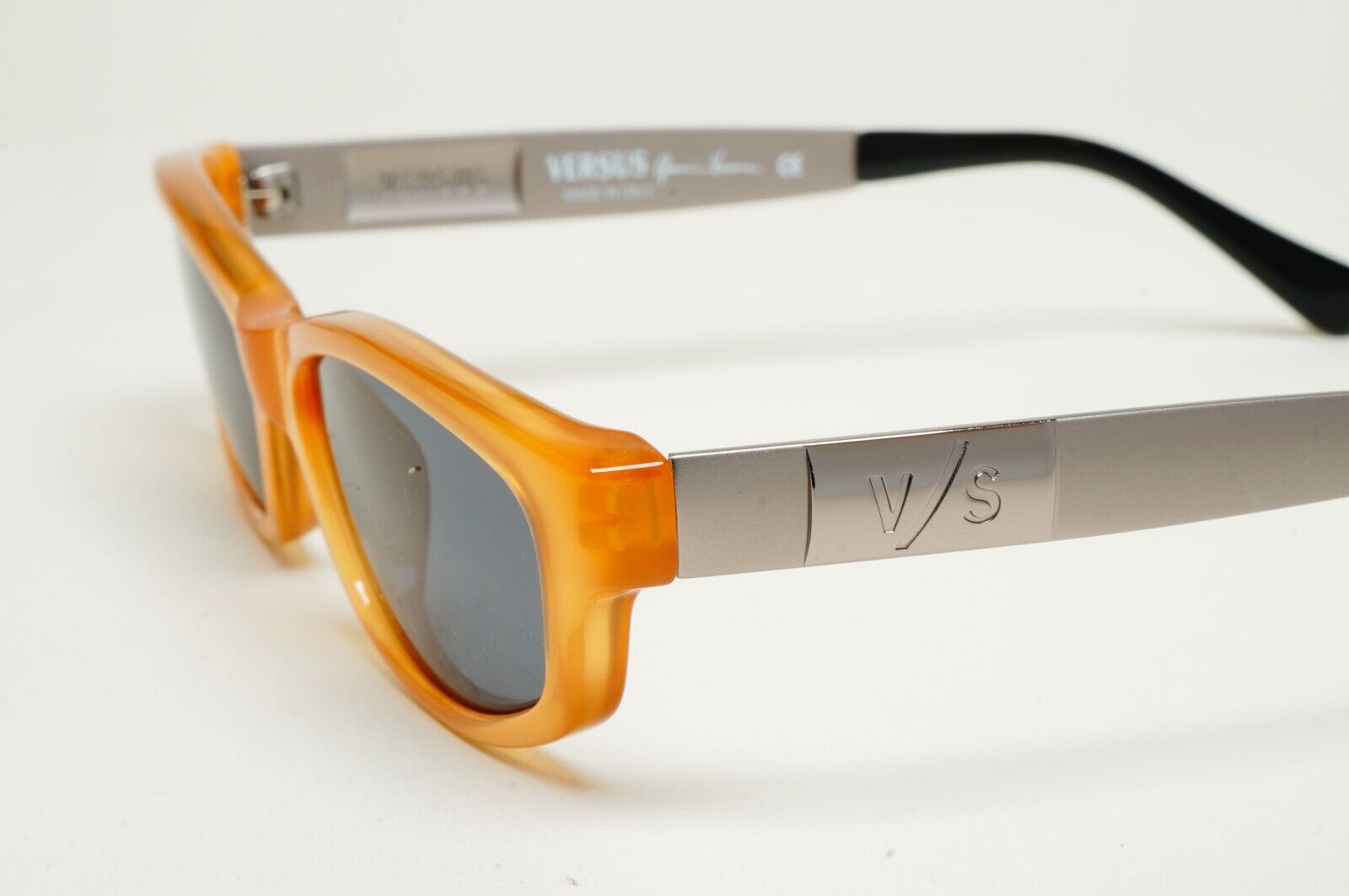 Versus Sunglasses 1996 by Gianni Versace Vintage Amber Honey MOD E83/M COL 692