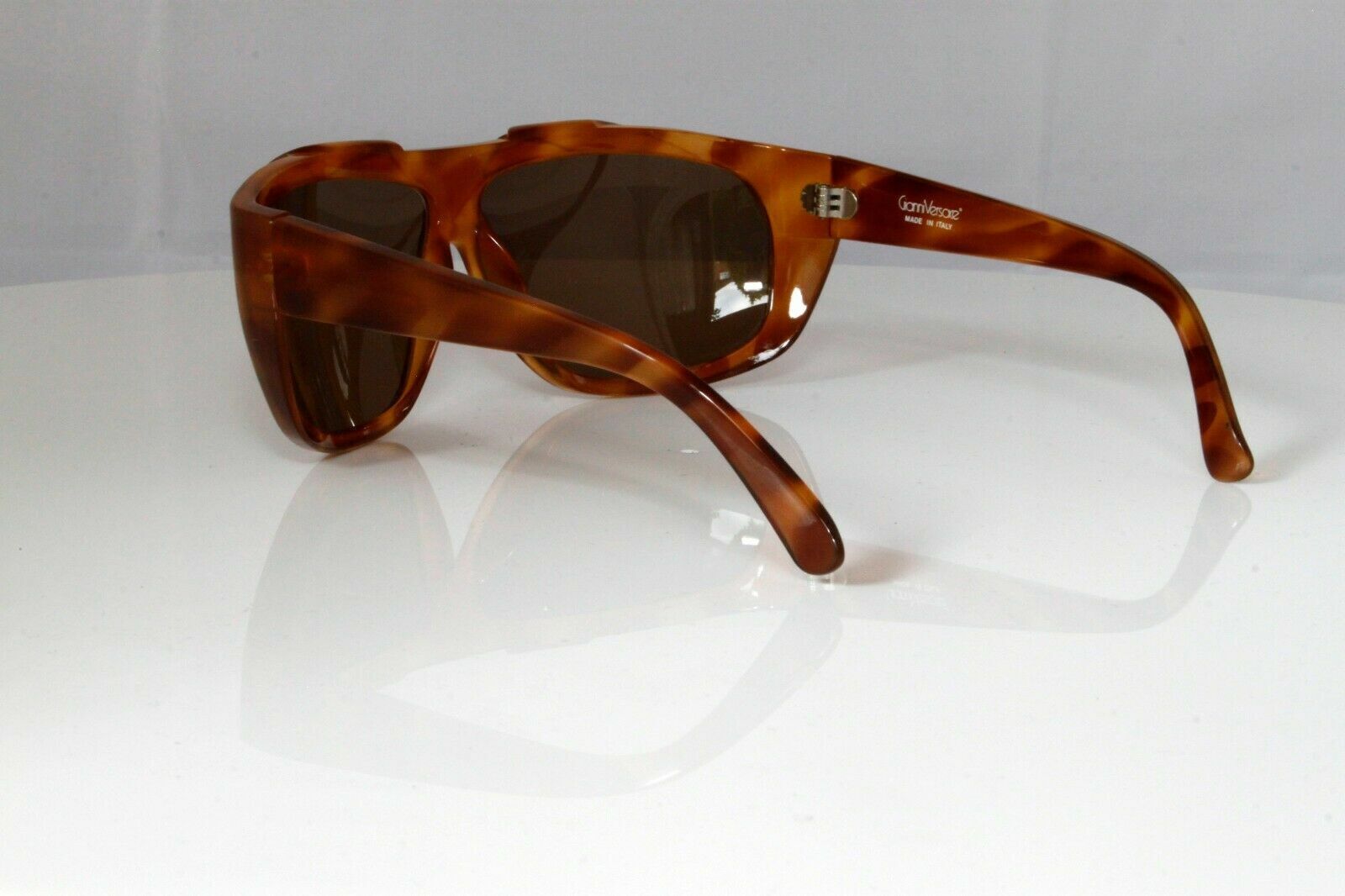 Authentic GIANNI VERSACE Vintage Sunglasses Brown Square HAVANA 816 863BO 27546