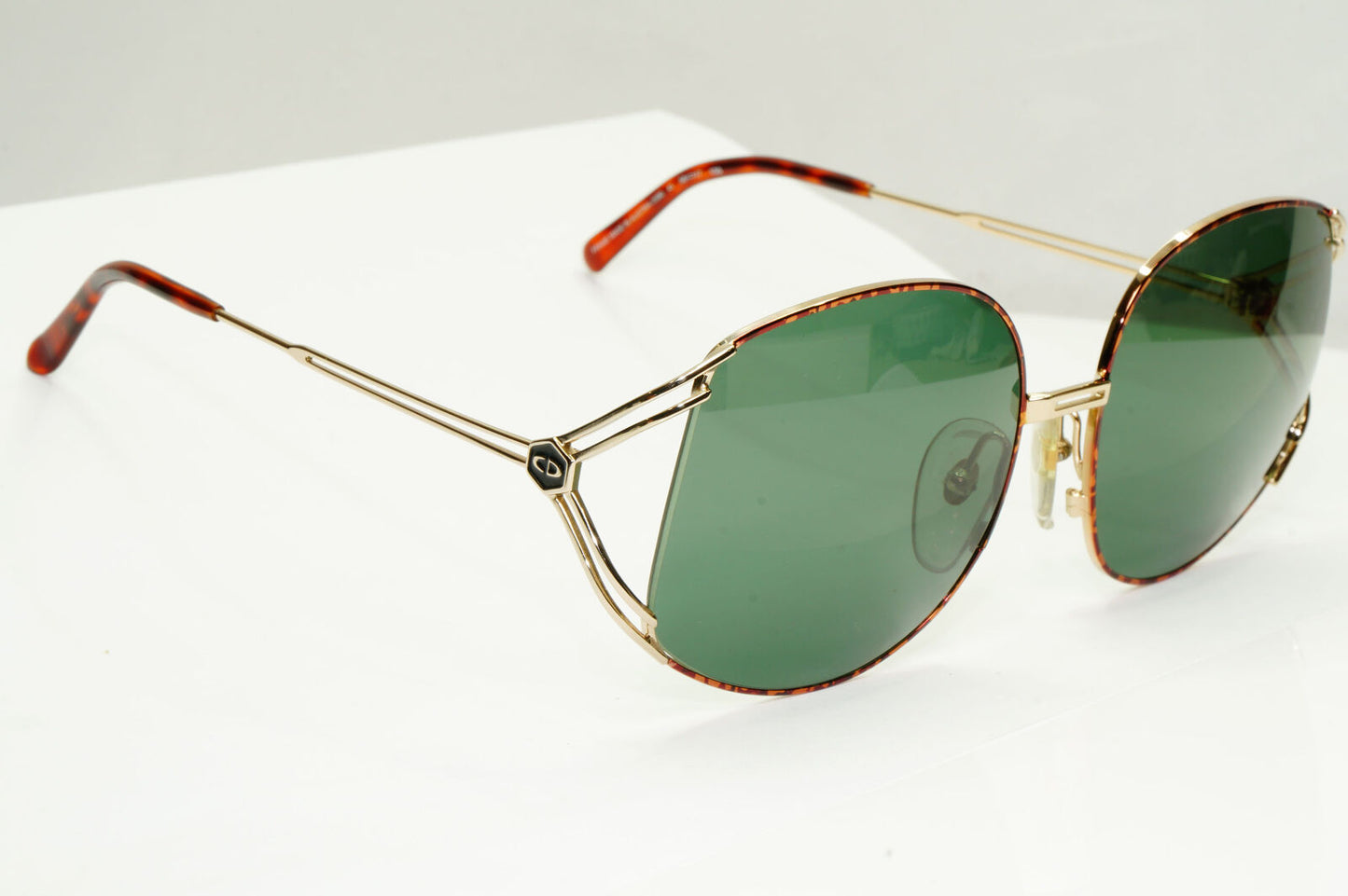 Dior 1990s Vintage Sunglasses Austria Gold Brown Green Square 2590 41 251122