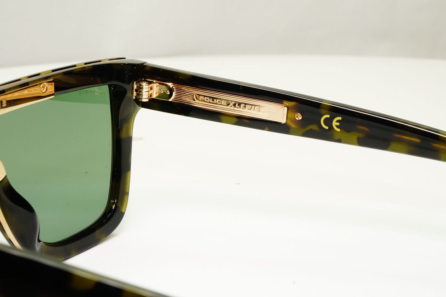 Police Lewis Hamilton F1 Sunglasses Brown Green Tortoise Shield SPL C46 COL VANG