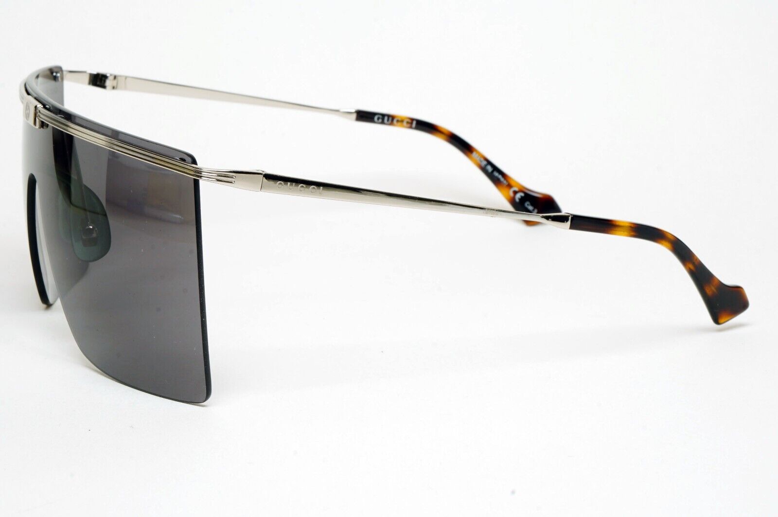 Gucci Sunglasses 2022 Silver Black Shield Visor Square Unisex GG1096S 001 180125