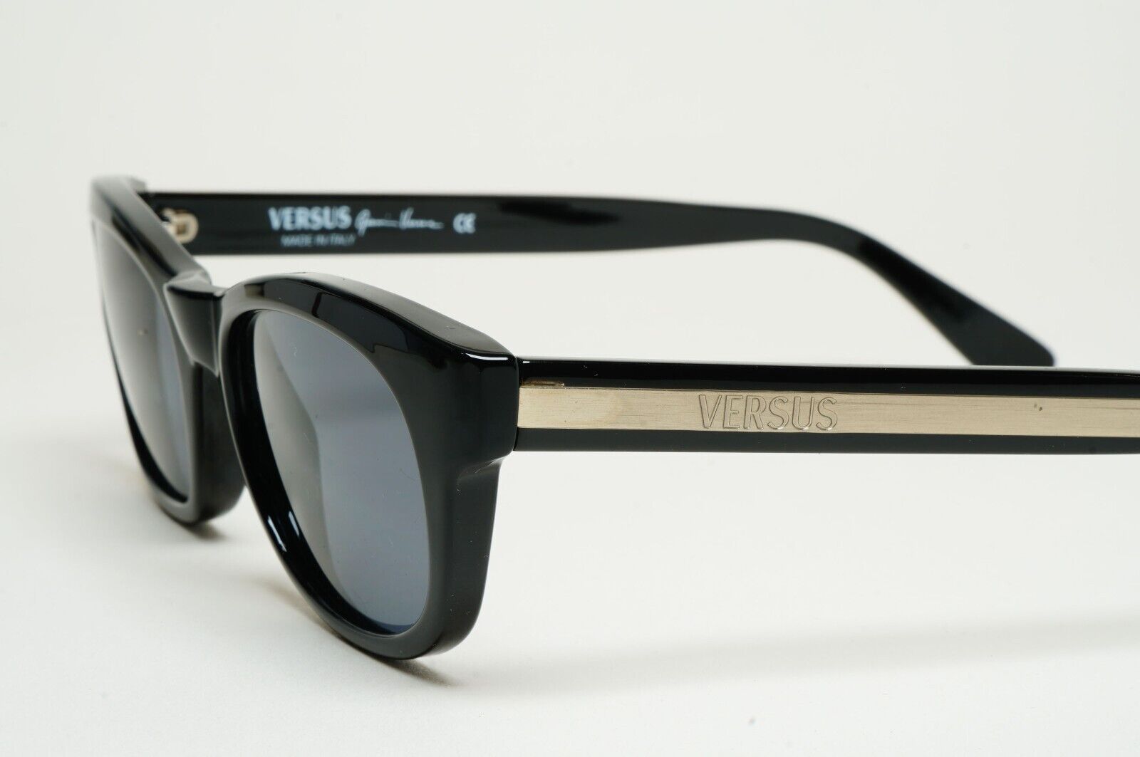Versus Sunglasses 1996 by Gianni Versace Vintage Black Grey MOD E54 COL 852
