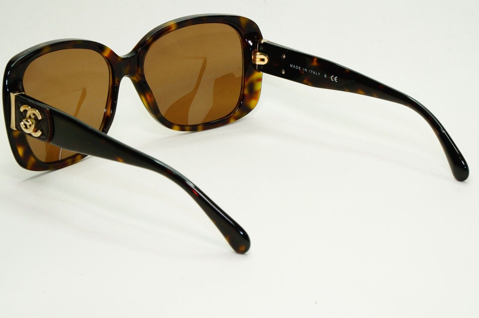 Chanel Sunglasses Brown Gold Leather Tortoiseshell Buckle 5234-Q c.714/3B 050824