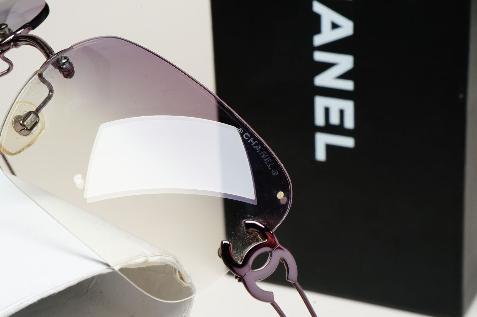 Chanel Sunglasses 2002 Vintage Grey Pale Violet Rimless 4068 c.228/8H 200225