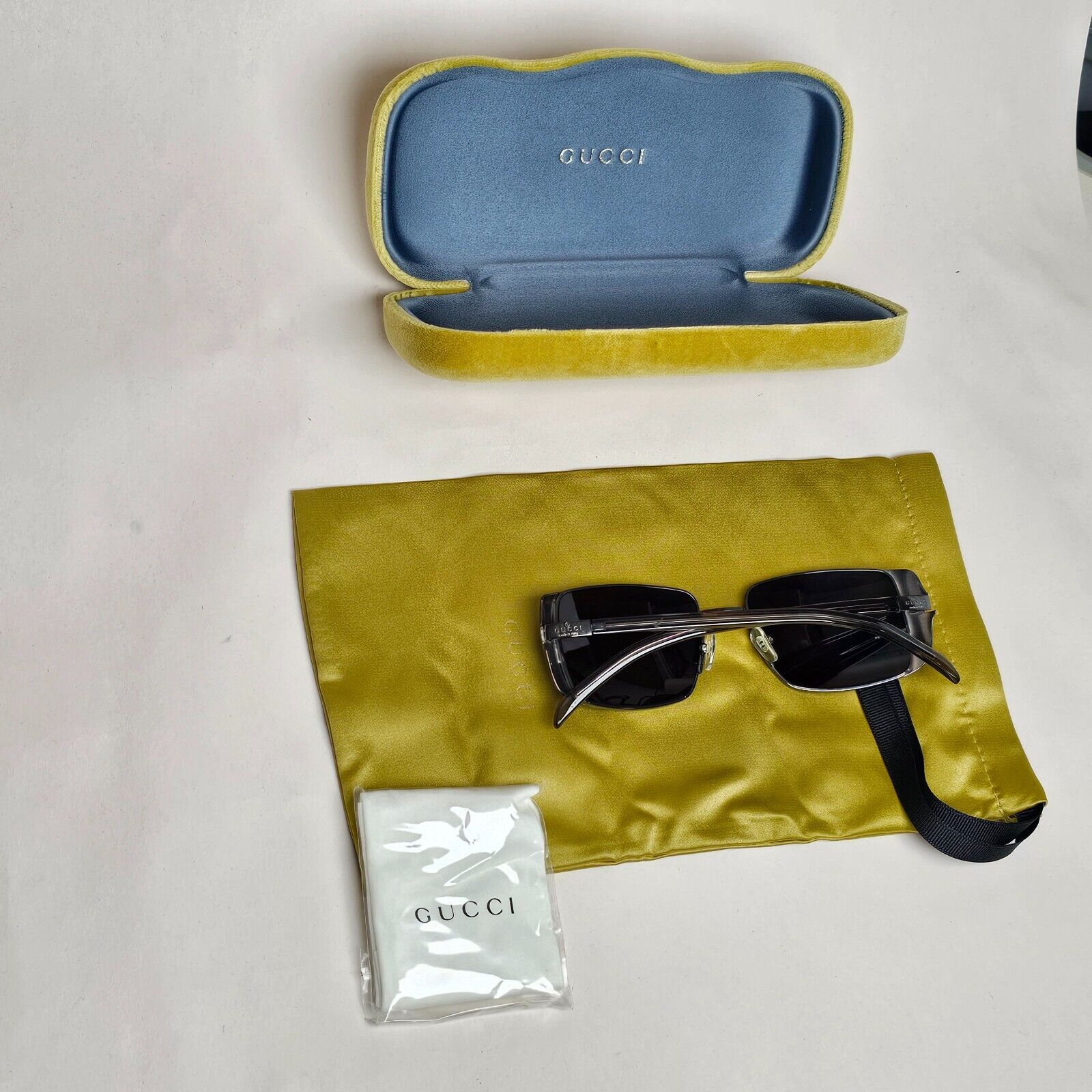 Gucci Sunglasses 1999 Vintage Black Gunmetal Squre GG 2657/S TW3 52mm 100225