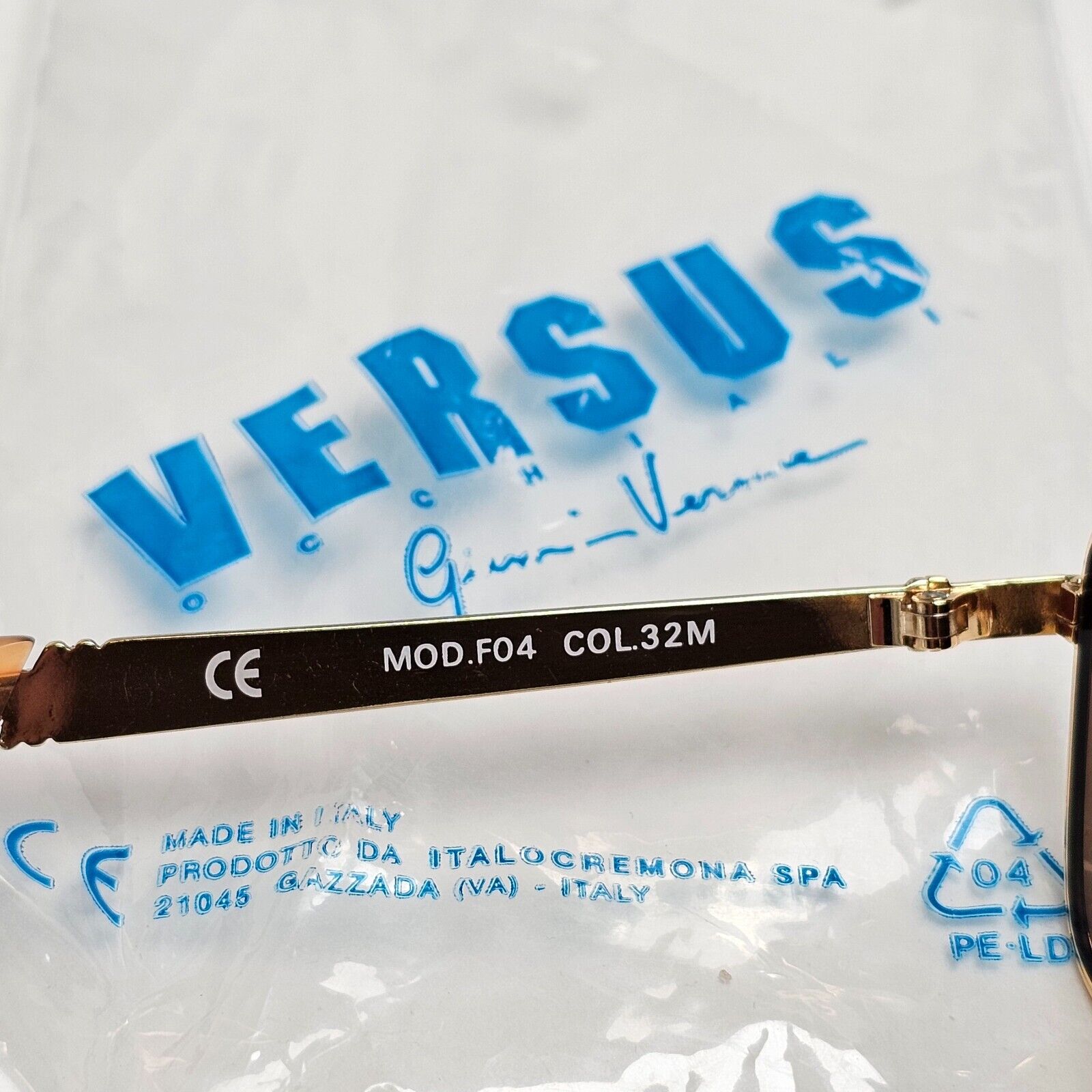 Versus Sunglasses 1996 by Gianni Versace Vintage Navigator Brown MOD F04 COL 32M