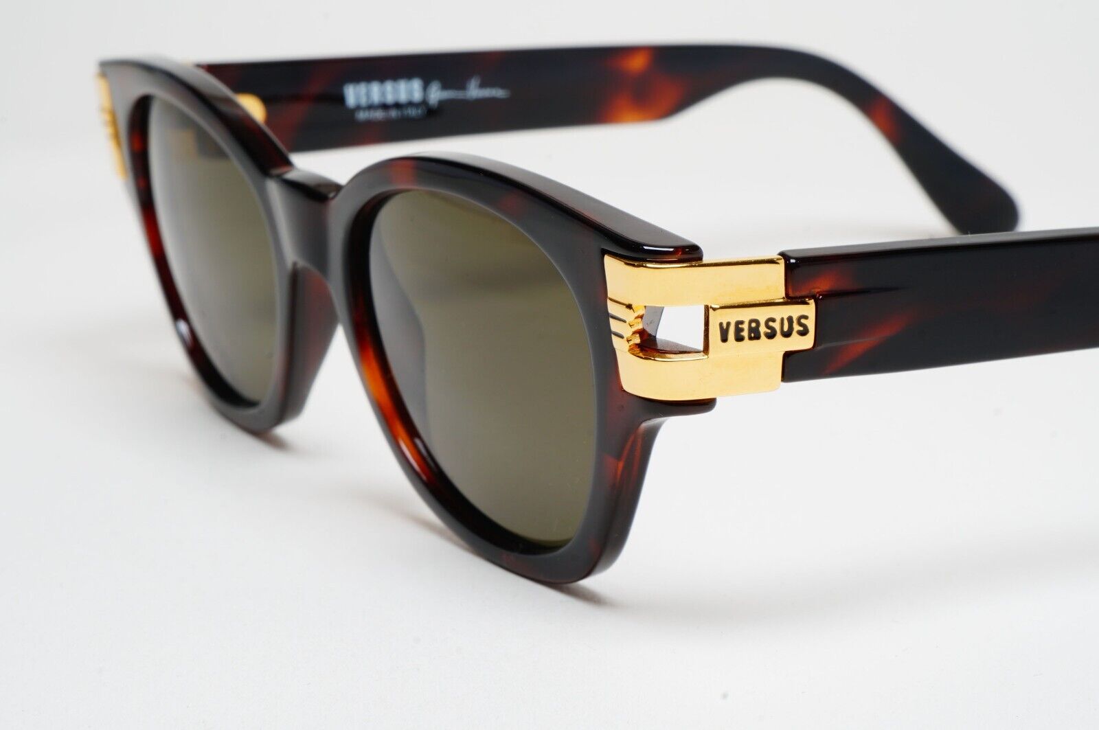 Versus Sunglasses 1996 by Gianni Versace Vintage Brown Gold MOD E28 COL 649